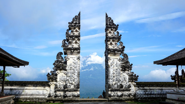 Lempuyang Temple (Gates of Heaven)